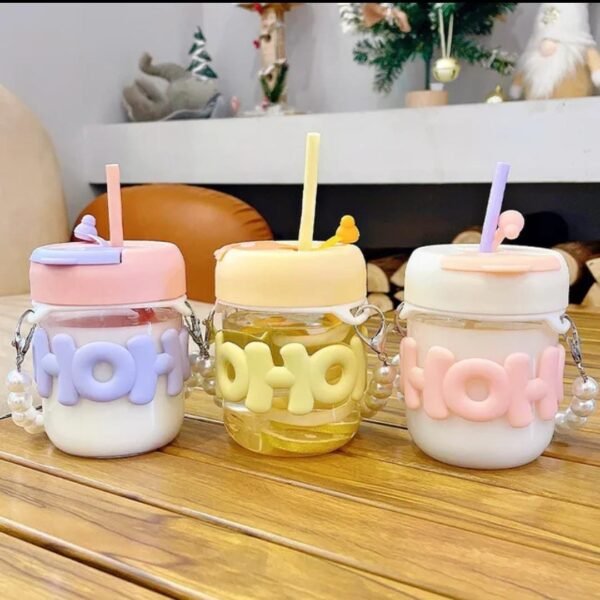 Pearl Chain Glass Cup Female High Beauty Household Water Cup Portable Breakfast Milk Cup Cute glass Straw Double Drinking coffee Cup best for gift
(Without chain)