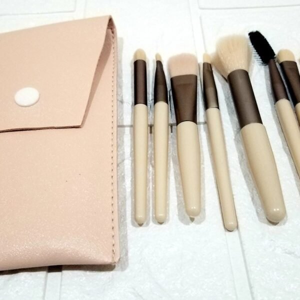 8pcs Makeup Brush Set with Leather Bag
