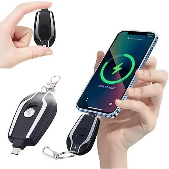 Power Bank Keychain (Type iPhone)
