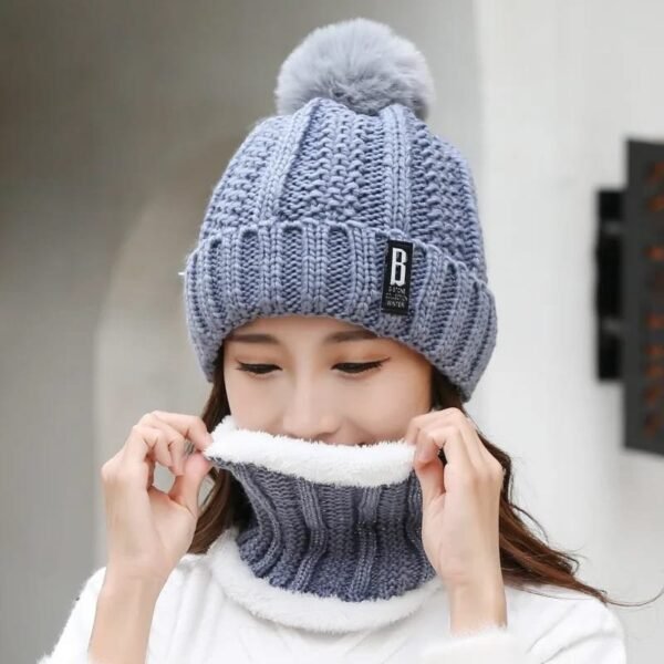 Winter Woolen Hat And Sacrf For Women